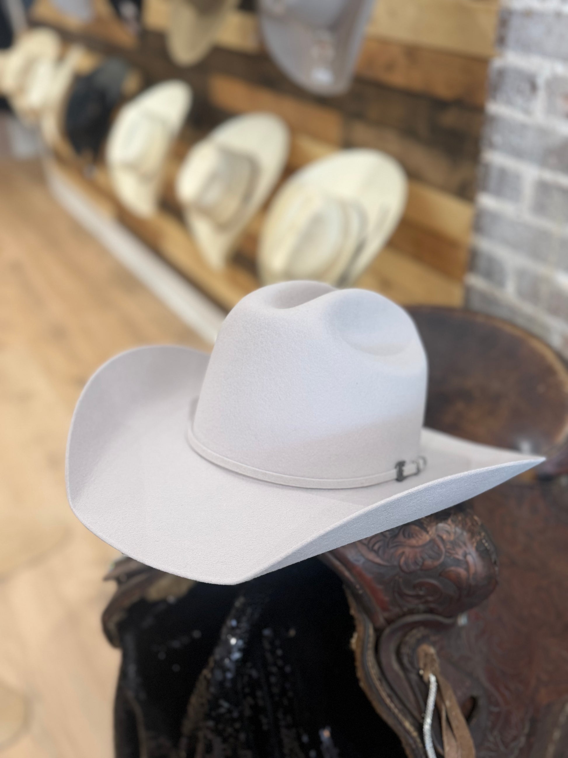 Twister 100% Wool Silverbelly Pre-Shaped Cattleman Hat