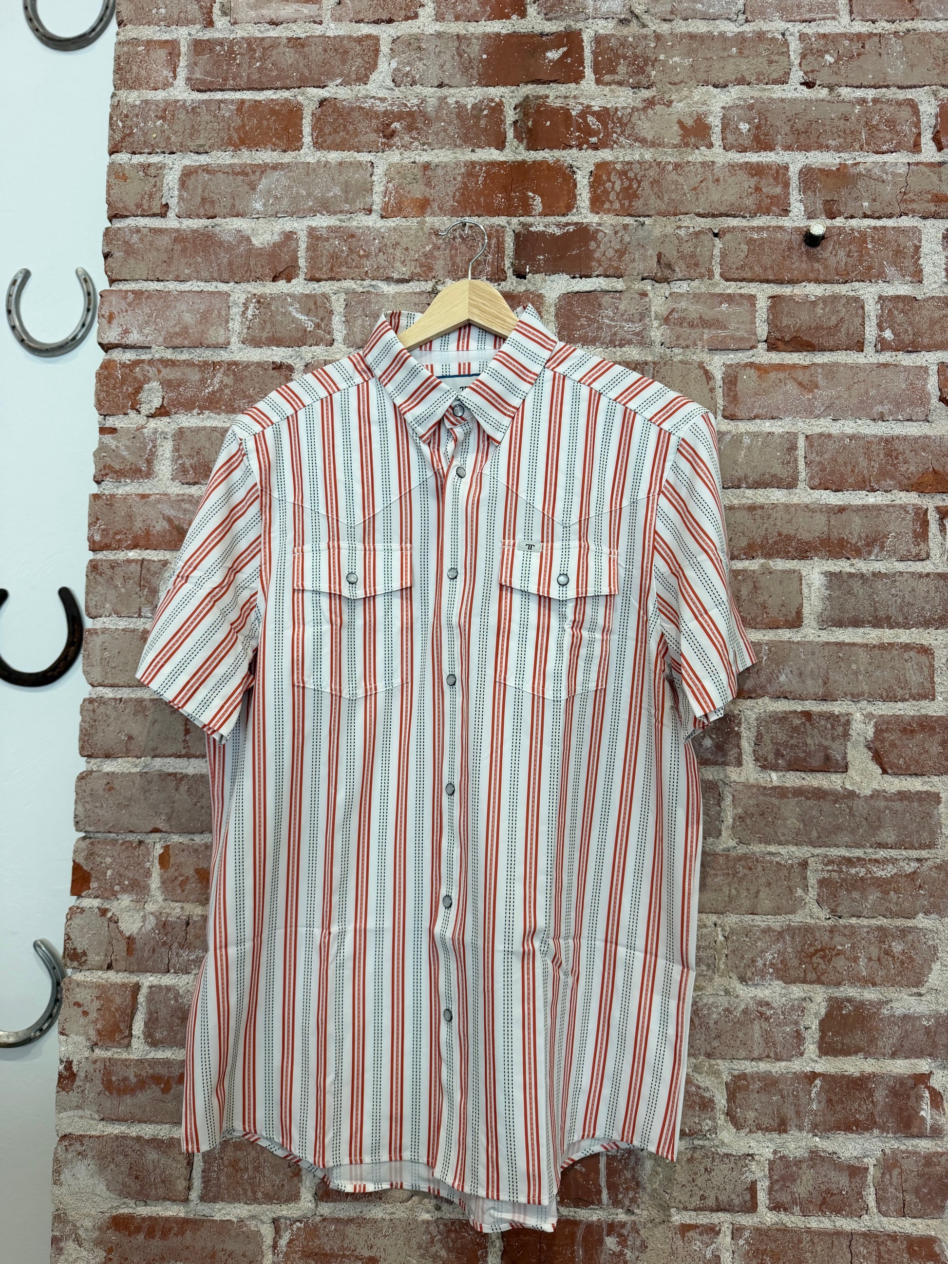 Cowboy pearl snap short sleeve