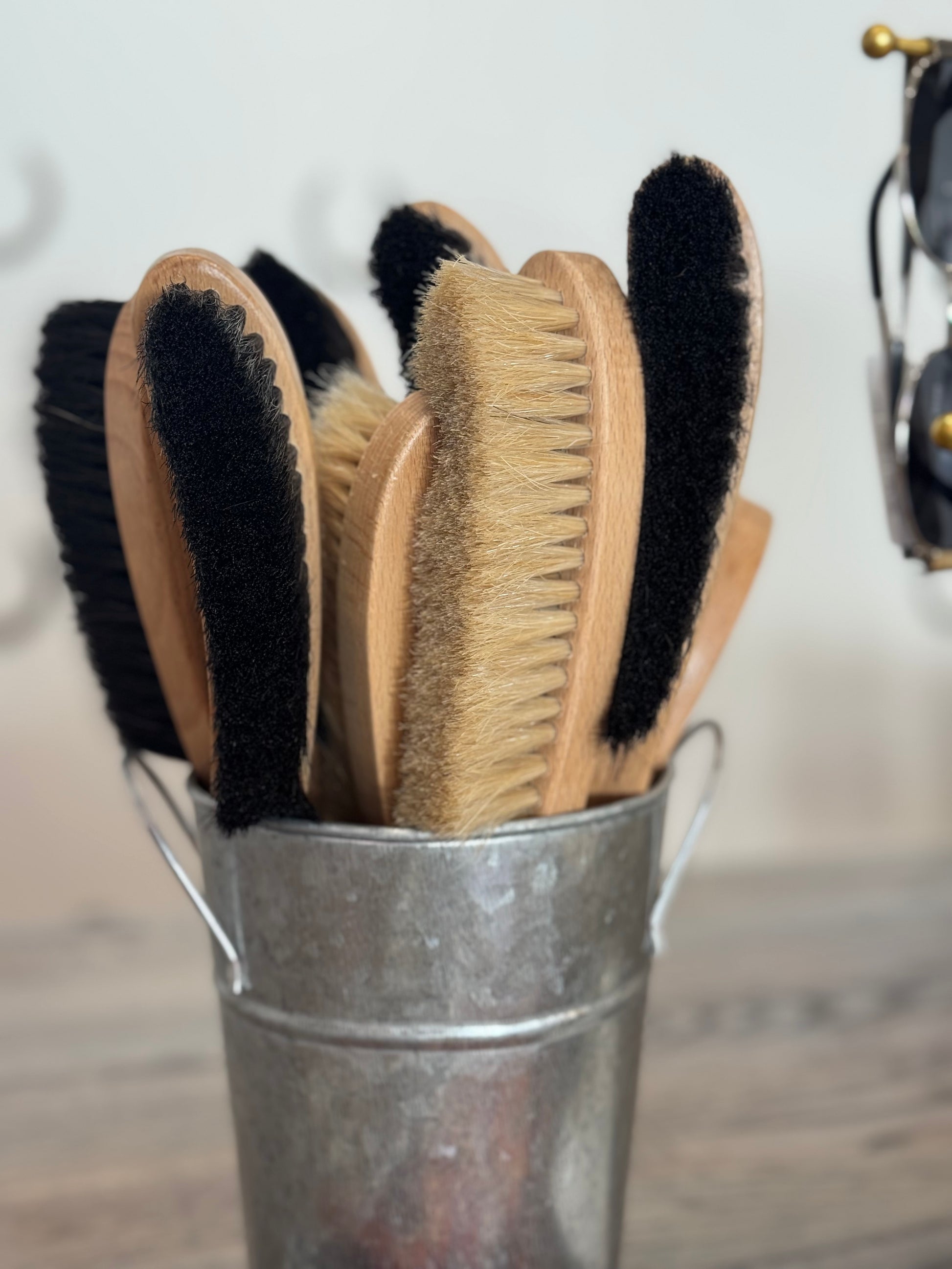 Hat Brush