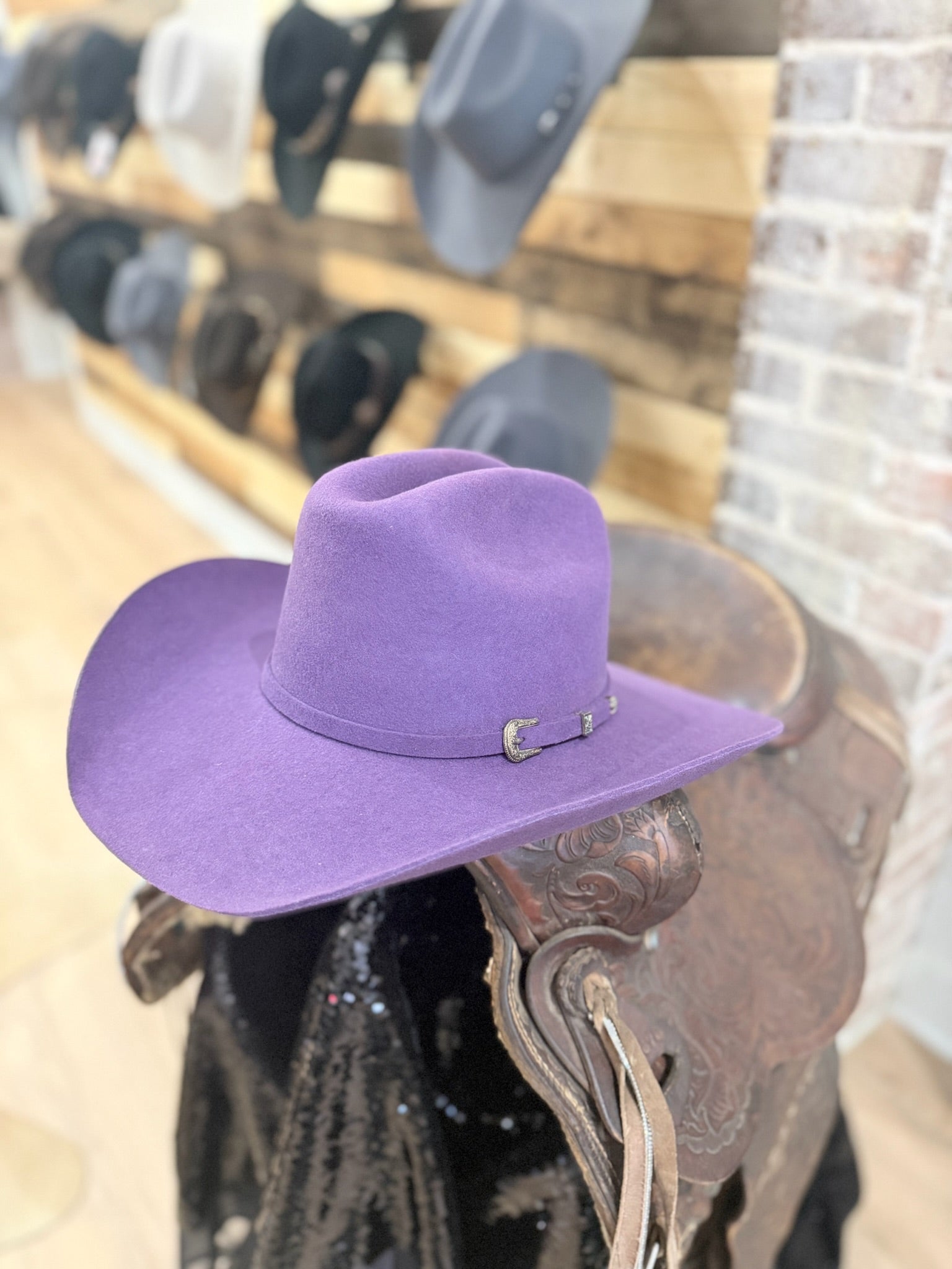 *CLEARANCE HAT* Purple Felt Cattleman