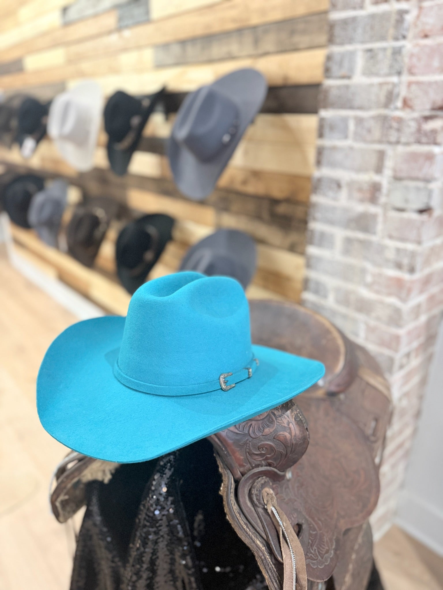 *CLEARANCE HAT* Turquoise Felt Cattleman
