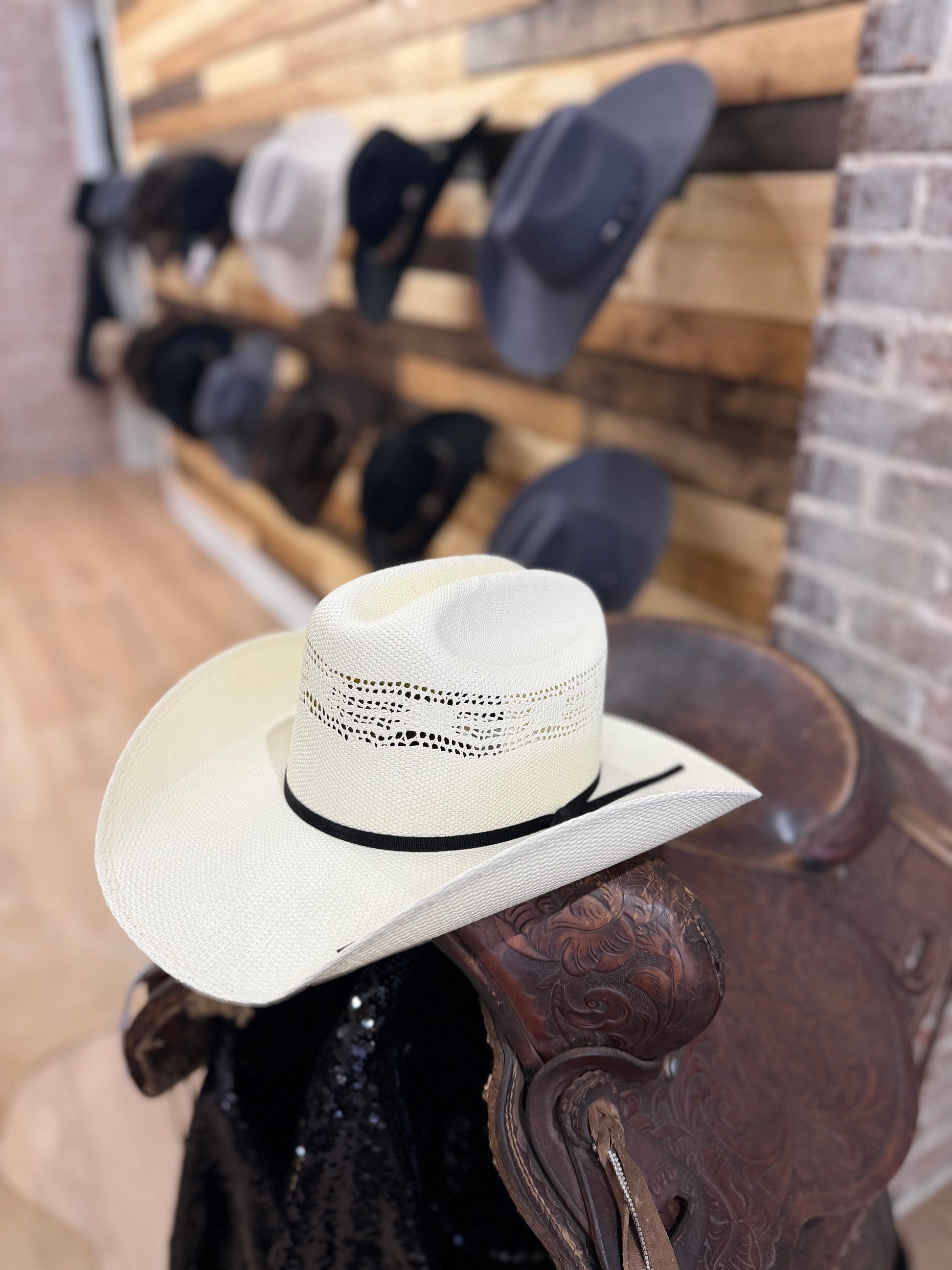 *CLEARANCE HAT* Youth Straw