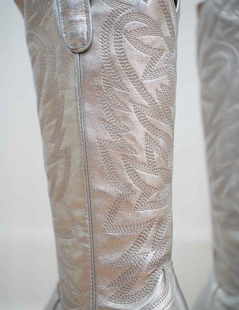 Smokeshow Boot - Silver Trail