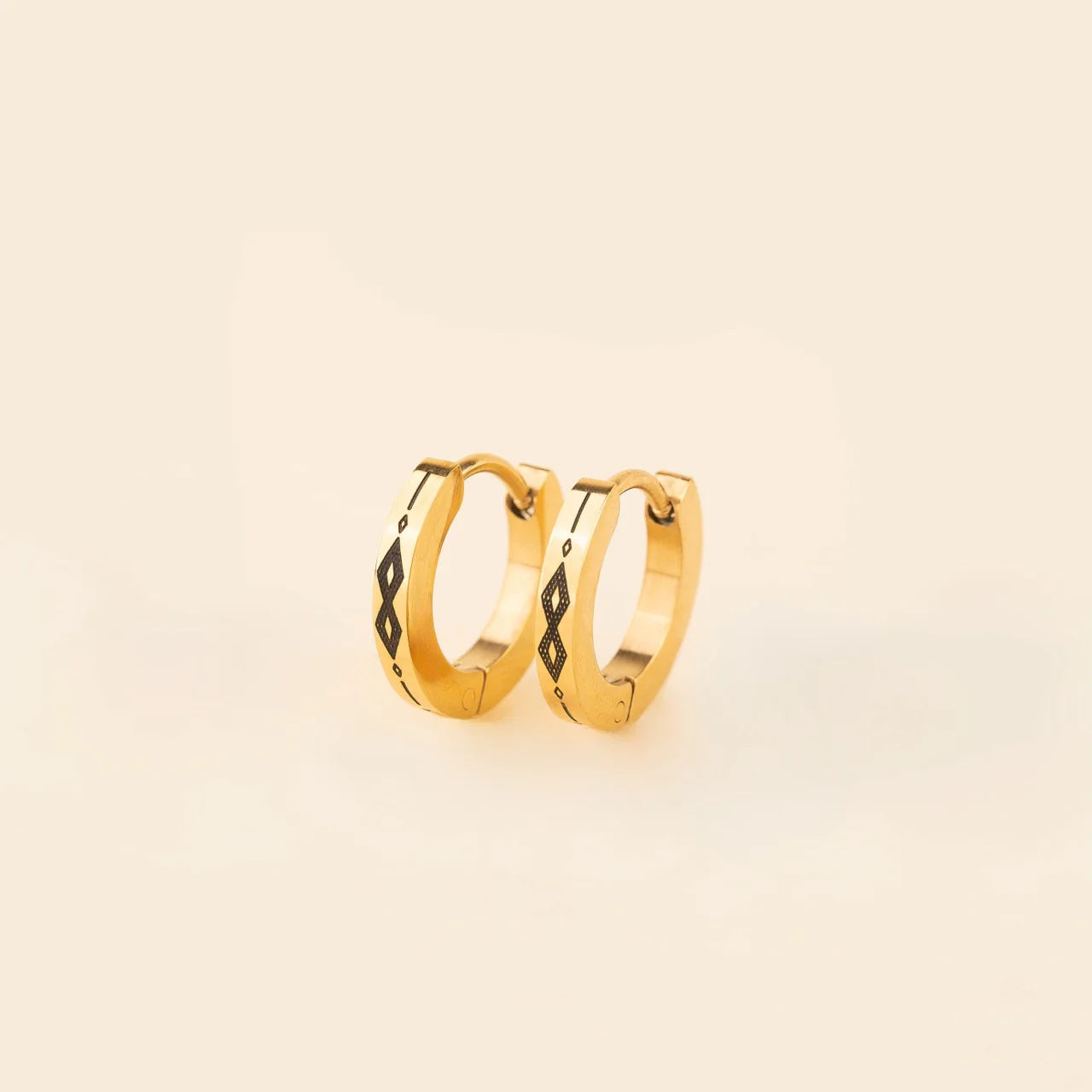 Southwest Huggie Hoop